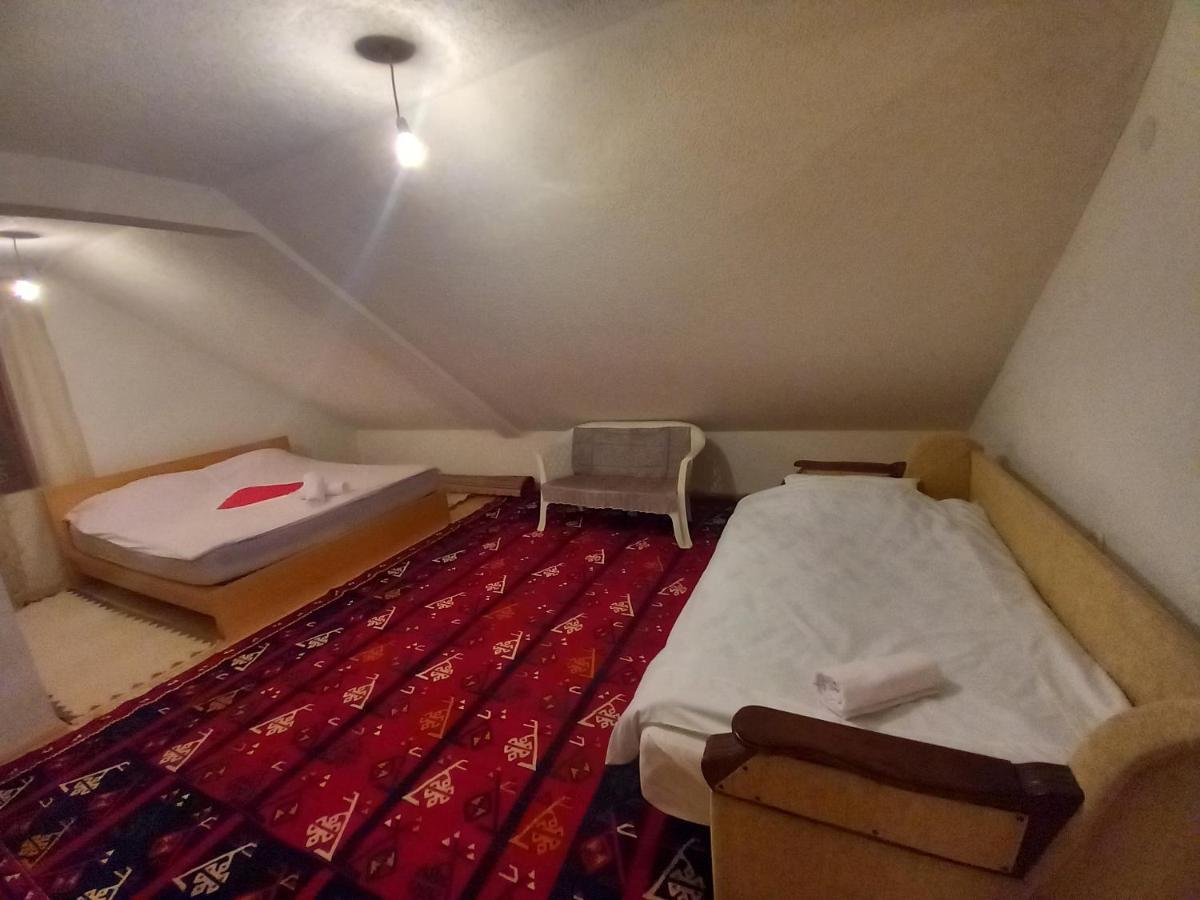 Apartment Little Village Plav Bagian luar foto