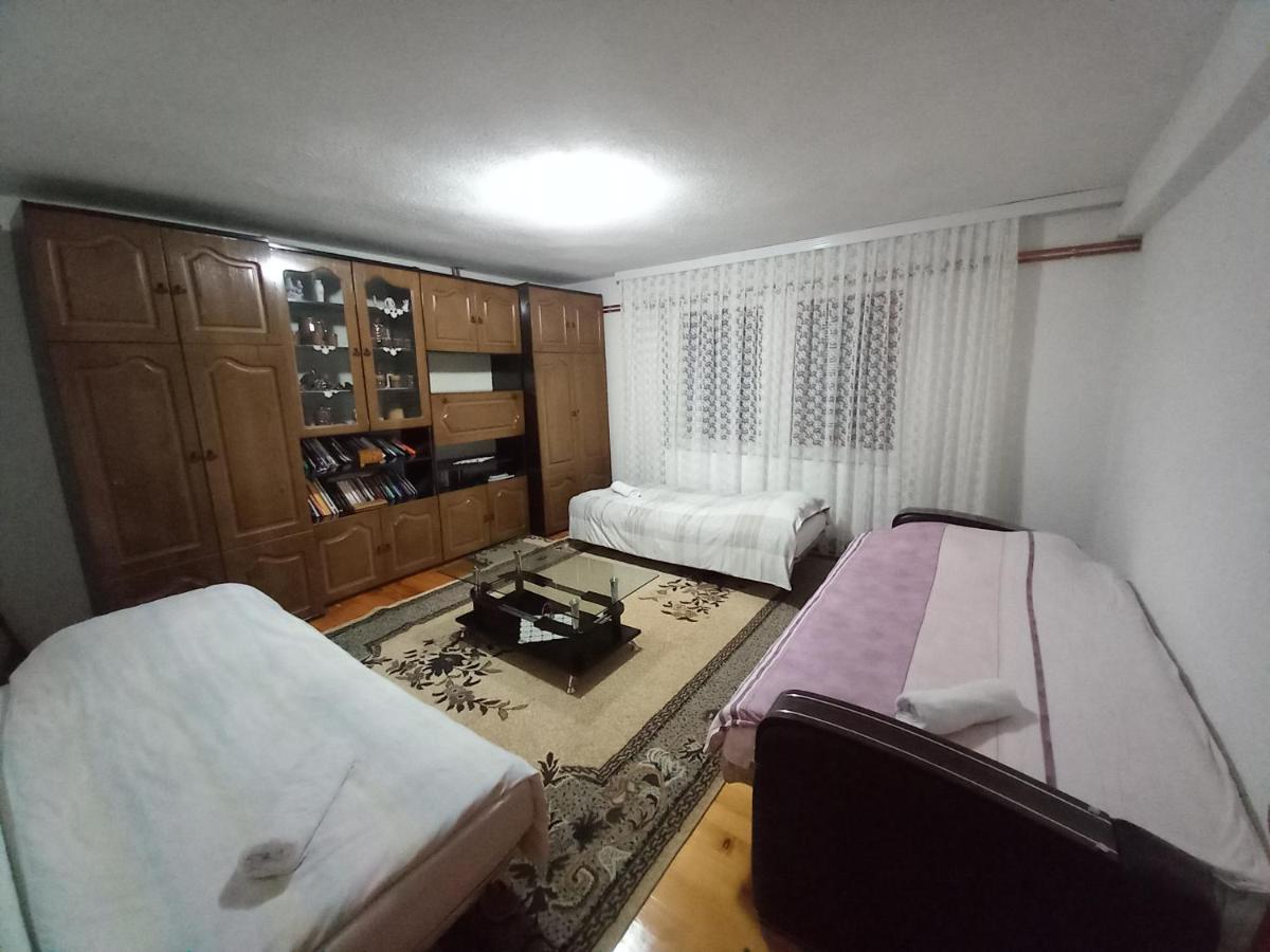 Apartment Little Village Plav Bagian luar foto